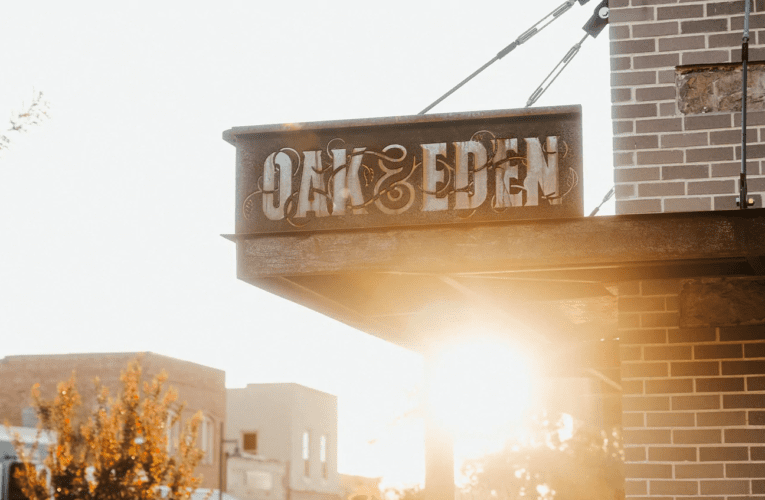 White Settlement: Best American Made Whiskey – Oak and Eden.